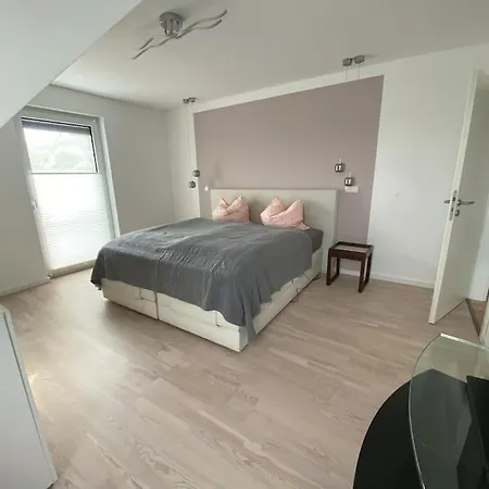 Ruhig Gelegenes Haus Im Taunus アパート *